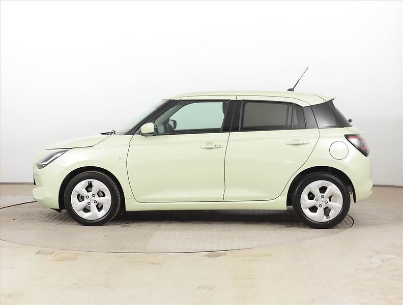 Suzuki Swift (2025) 1.2, Serv.kniha, Navi - fotka 3 z 19