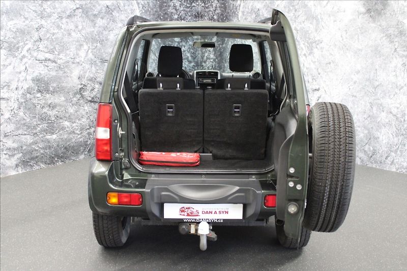 Suzuki Jimny 1,3 i 4x4 tažné, 1.majitel - fotka 5 z 32
