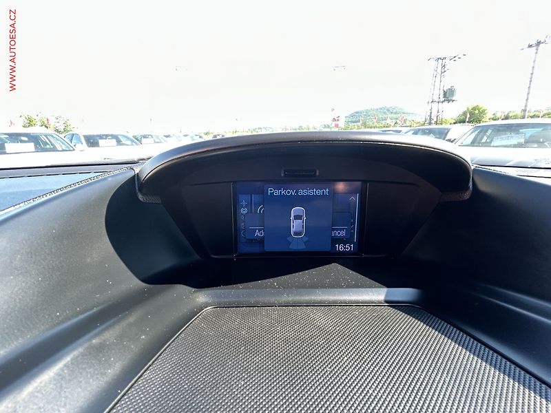 Ford Kuga (2013) 2.0TDCi 4x4, ČR, AT, navi - fotka 17 z 19