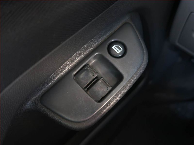 Suzuki Ignis (2005) 1.3, nová STK, levný provoz - fotka 15 z 15