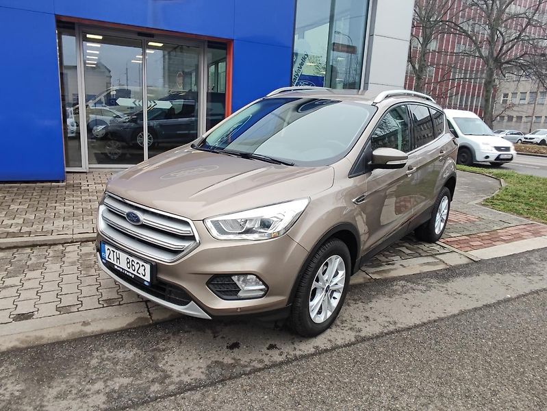 Ford Kuga (2019) - fotka 8 z 26