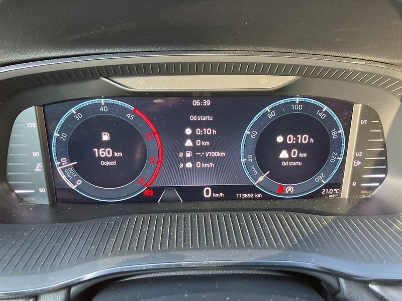 Škoda Octavia (2023) 2.0TDI AMBITION PLUS NOVÉ ČR - fotka 23 z 28