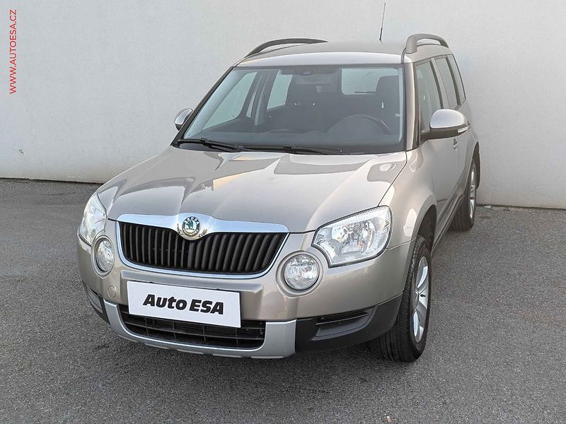 Škoda Yeti (2009) 2.0 TDi, ČR, Klima - fotka 3 z 14