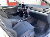 Škoda Superb 2,0 TDi  Executive / DSG / NAV - náhled 23