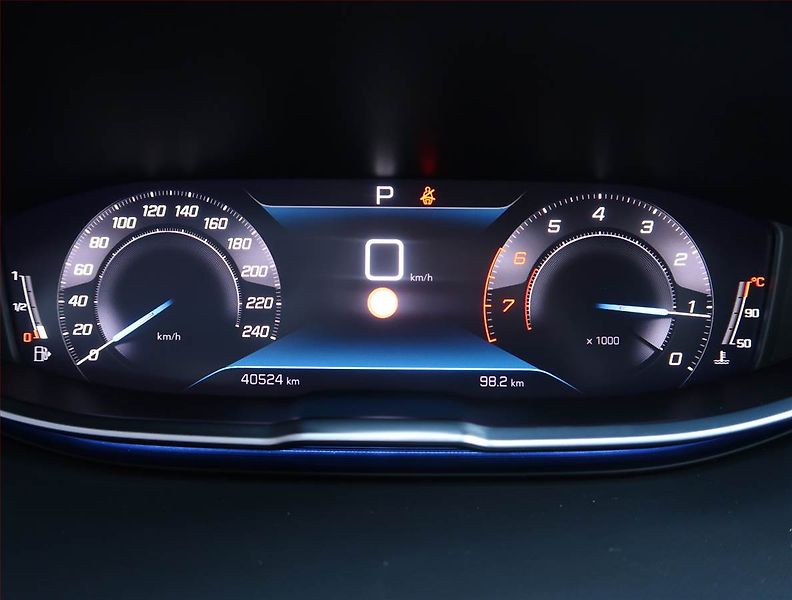 Škoda Fabia (2013) Scout 1.2 TSI, Serv.kniha - fotka 8 z 15