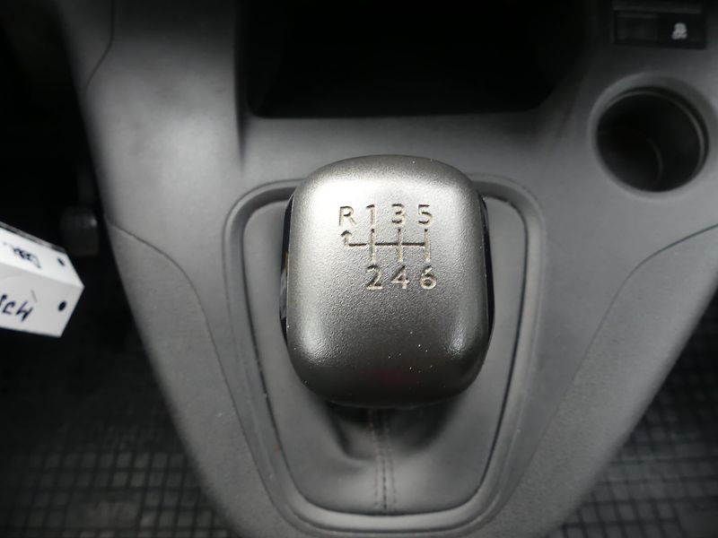 Citroën Berlingo (2021) 1,5 BlueHDi 100 MAN6  - fotka 16 z 19