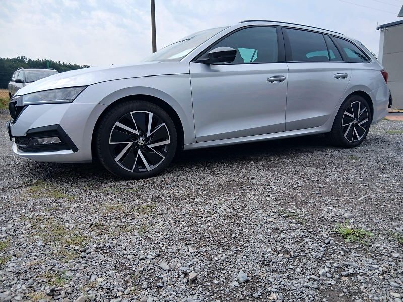 Škoda Octavia 2.0 TDI,STYLE INDIVIDUAL - fotka 17 z 58