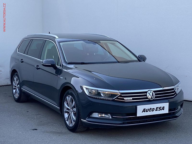 Volkswagen Passat (2015) 2.0 TDi 4x4, ČR, Highline - fotografie inzerátu