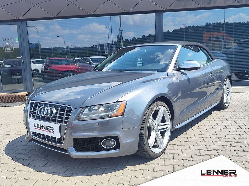 Audi S5 3.0 TFSI/245kW V6 Cabrio 4x4 - fotka 1 z 35