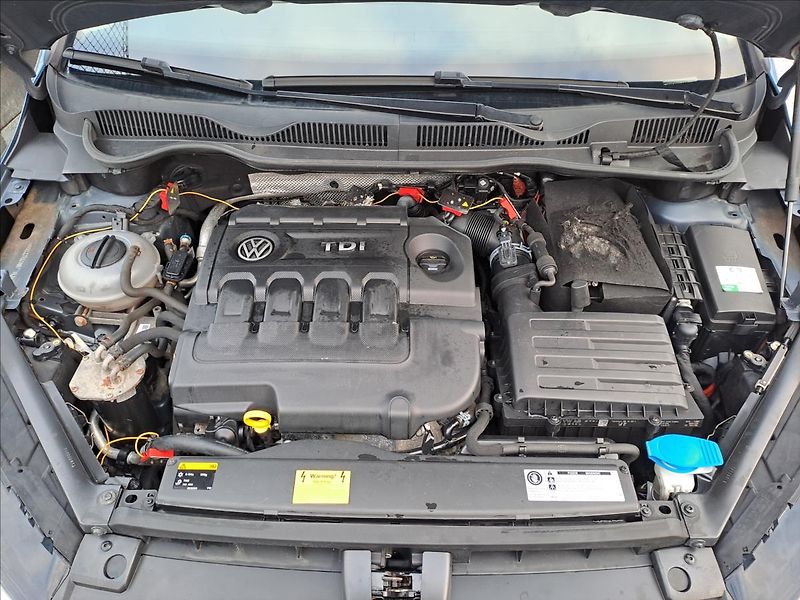Volkswagen Golf Sportsvan 1,6 TDI 81kW, KOUPENO V CZ,DPH - fotka 18 z 19