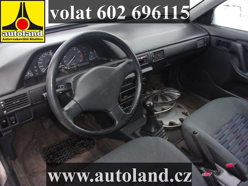 Mazda 323 (1992) VOLAT 602 696115 - fotka 6 z 8