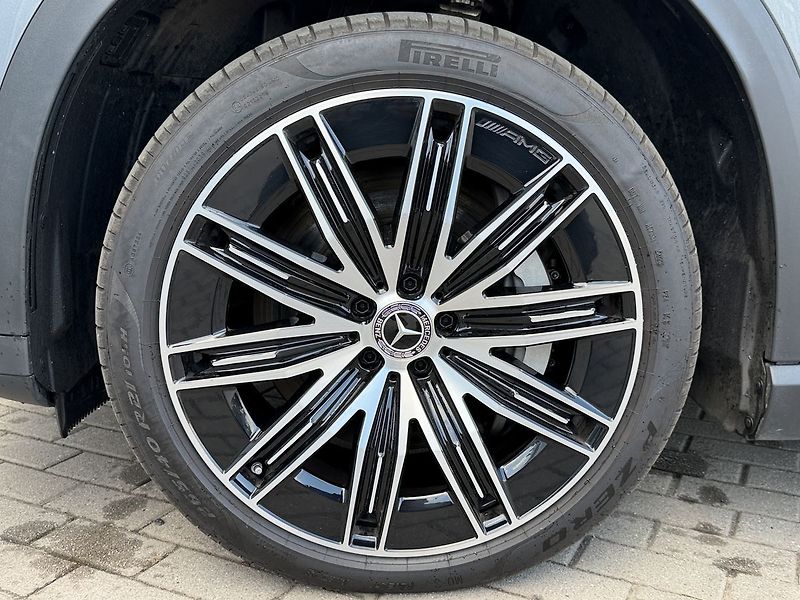 Mercedes-Benz EQE 500 AMG 4MATIC SUV - fotka 26 z 35