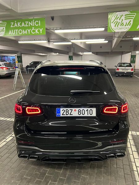 Mercedes-Benz GLC (2022) Mercedes-AMG GLC 63 S - fotka 8 z 14