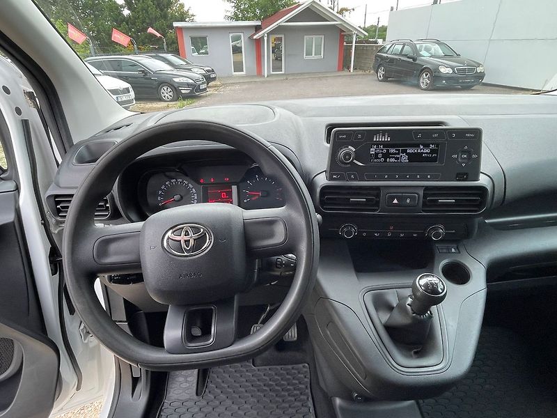 Toyota ProAce 1.5D-4D 75kW*L2H1*CZ*78tisKM - fotka 12 z 25