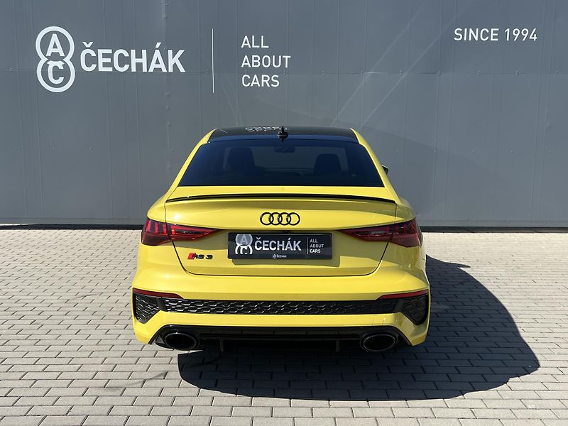 Audi RS 3 (2024) 2,5 TFSI Quattro 294KW - fotka 6 z 37