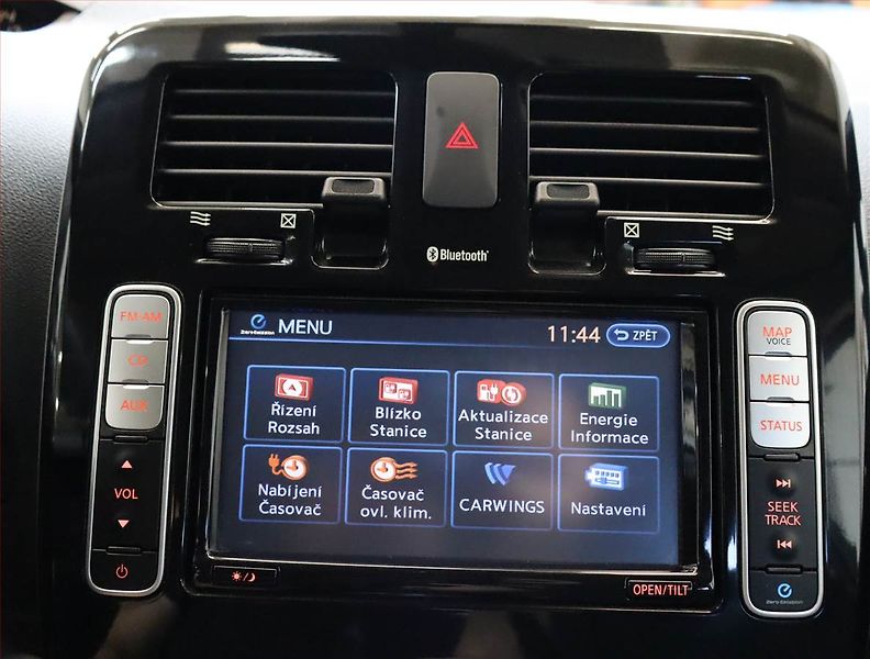 Nissan Leaf (2015) 24 kWh, SoH 83%, Automat - fotka 19 z 27