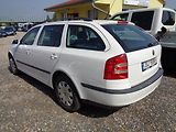 Škoda Octavia 1,6 MPI - náhled 7