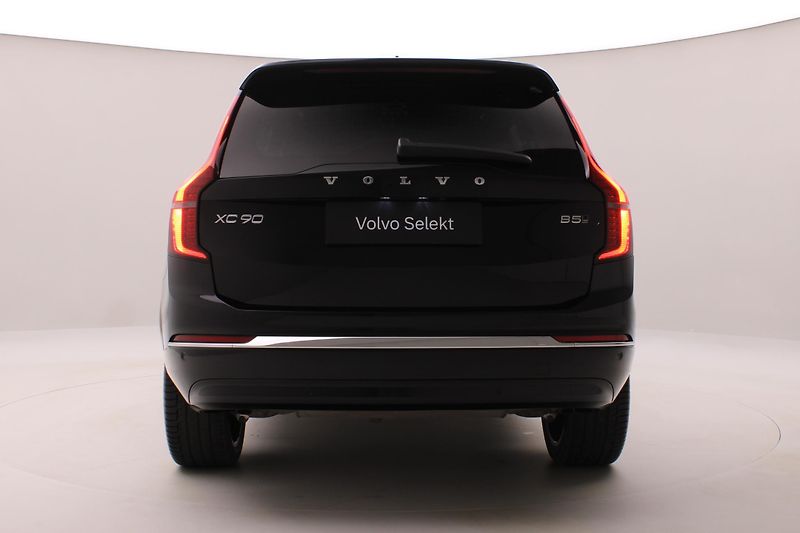 Volvo XC90 B5 AWD BRIGHT PLUS AUT CZ 7m - fotka 12 z 58
