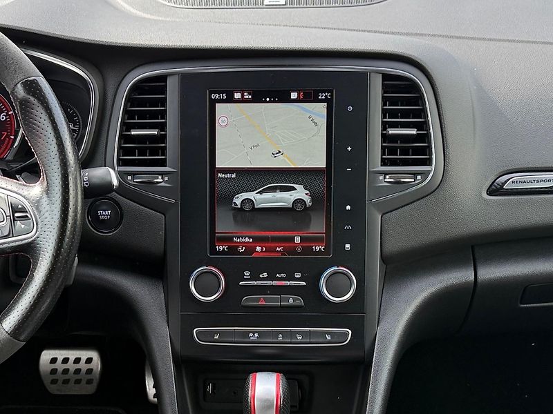 Renault Mégane (2019) 1,8 TCe 221 kW RS Trophy EDC - fotka 19 z 26