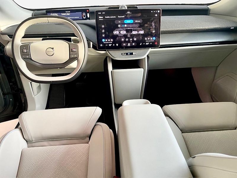 Volvo EX60 (2026) P10 AWD ULTRA - fotka 24 z 27