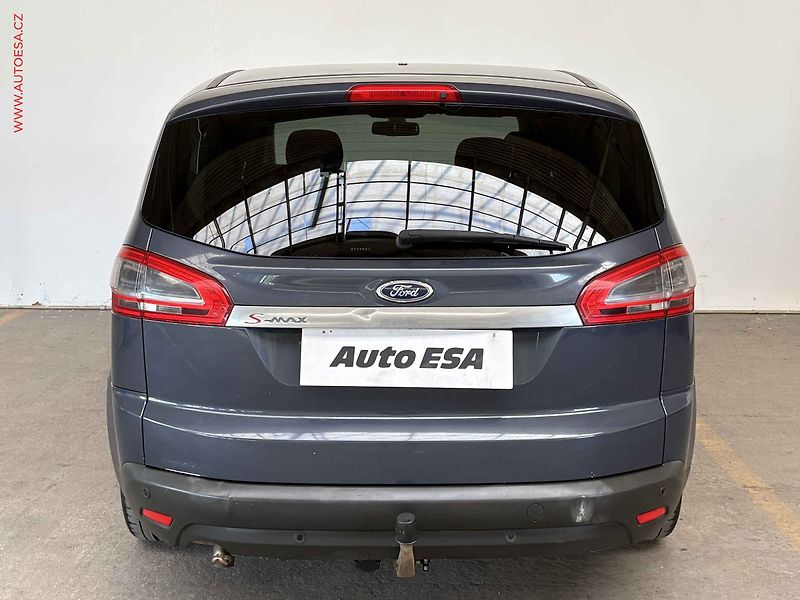 Ford S-MAX (2011) 2.0 TDCi, +kola - fotka 5 z 14