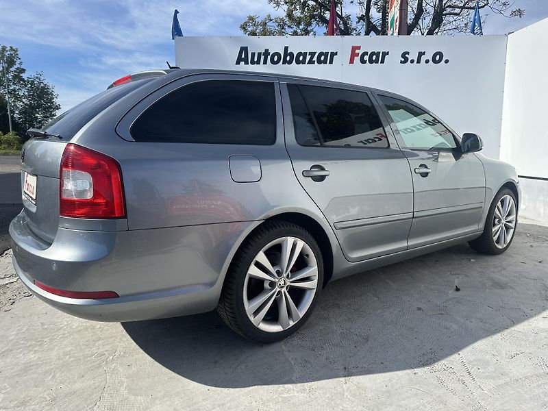 Škoda Octavia (2013) 2.0TDI RS ser.knížka - fotka 7 z 33