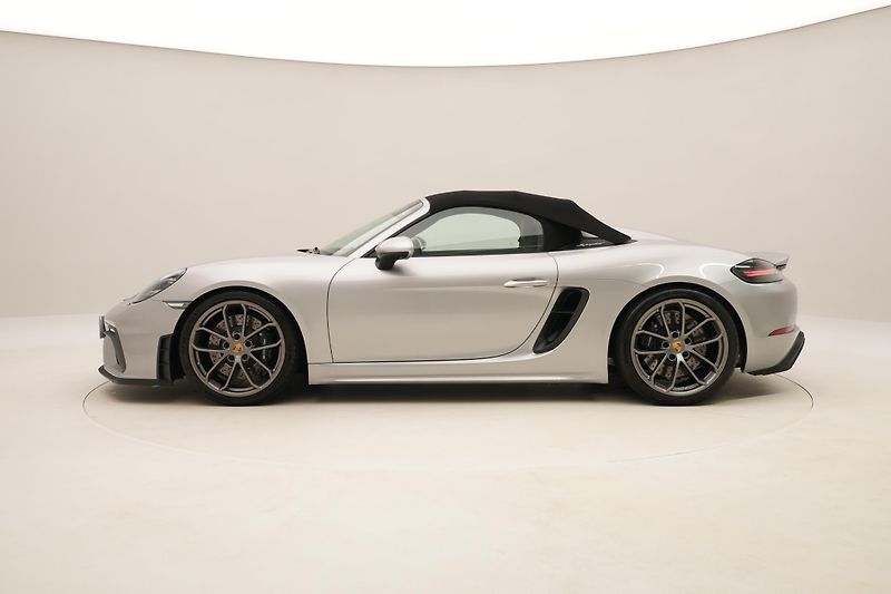 Porsche Boxster 718 SPYDER ČR 1.maj. APPROVED - fotka 27 z 44