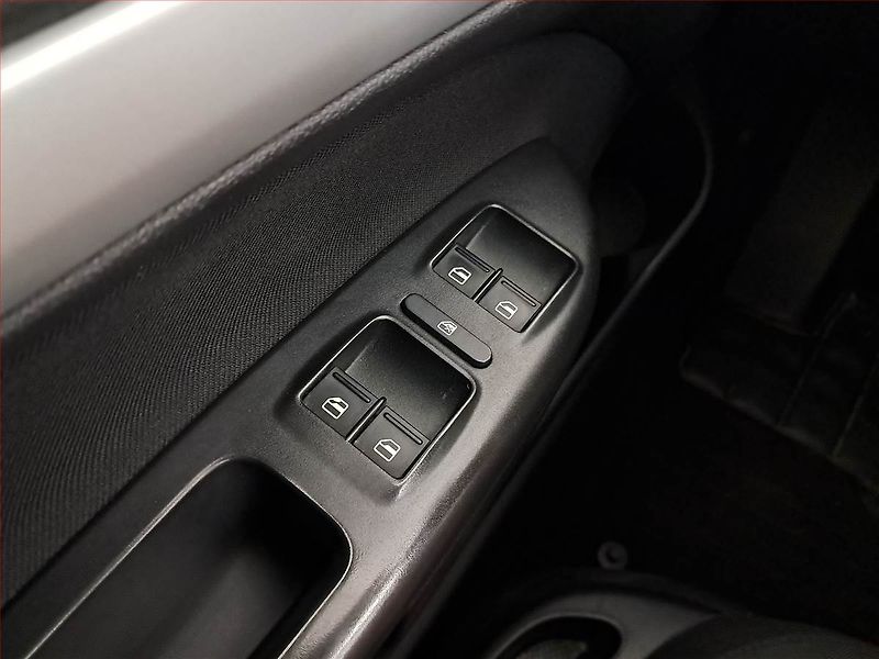 Škoda Octavia (2010) Ambiente 1.4 TSI, Tempomat - fotka 13 z 16