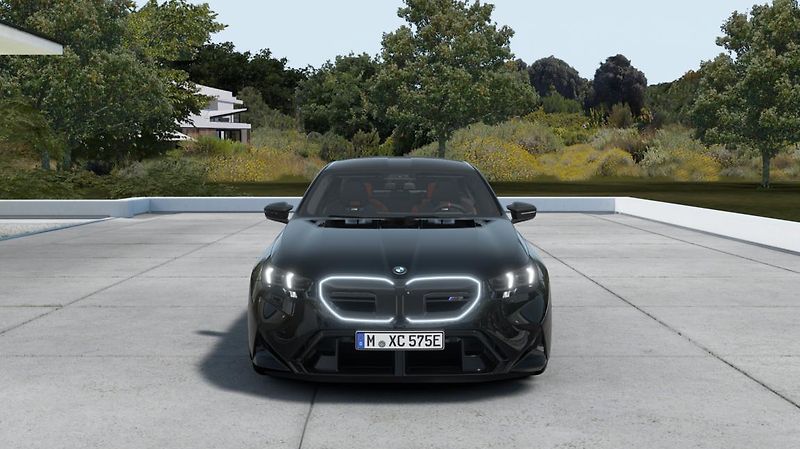 BMW M5 - fotka 4 z 14
