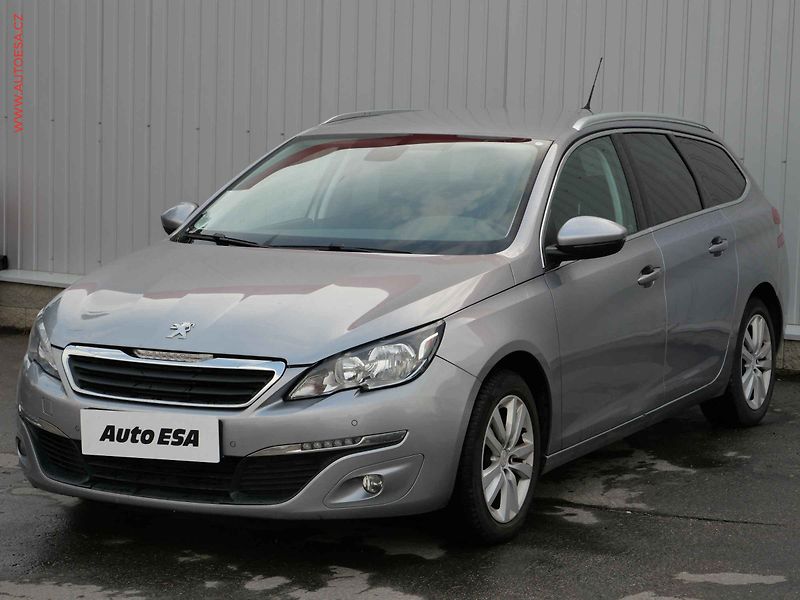 Peugeot 308 (2015) 1.2 PT, ČR, Active - fotka 3 z 18