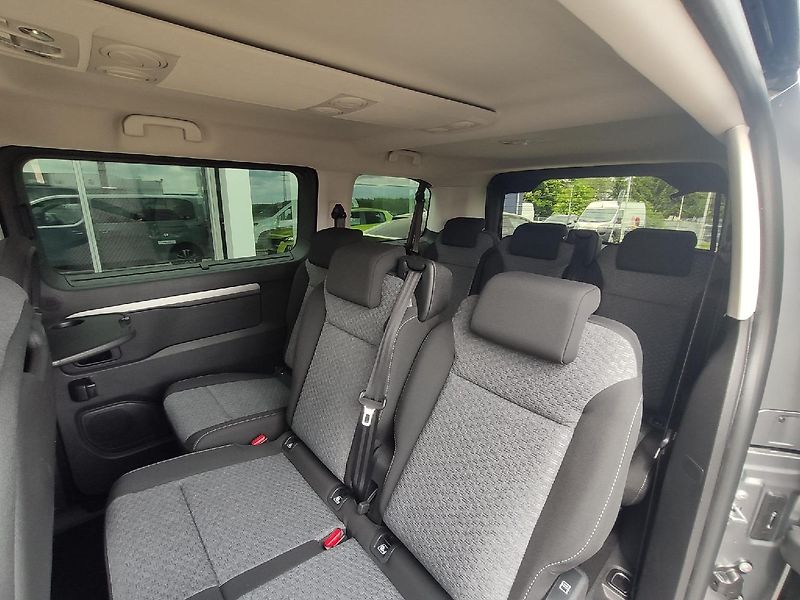 Peugeot Traveller (2026) L2 2.2 HDI 150k MAN6 WEBASTO - fotka 5 z 33