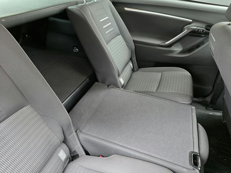 Toyota Verso 1.8-2+3SEDAD.NÍZKÉ KM-TOP STAV - fotka 13 z 27