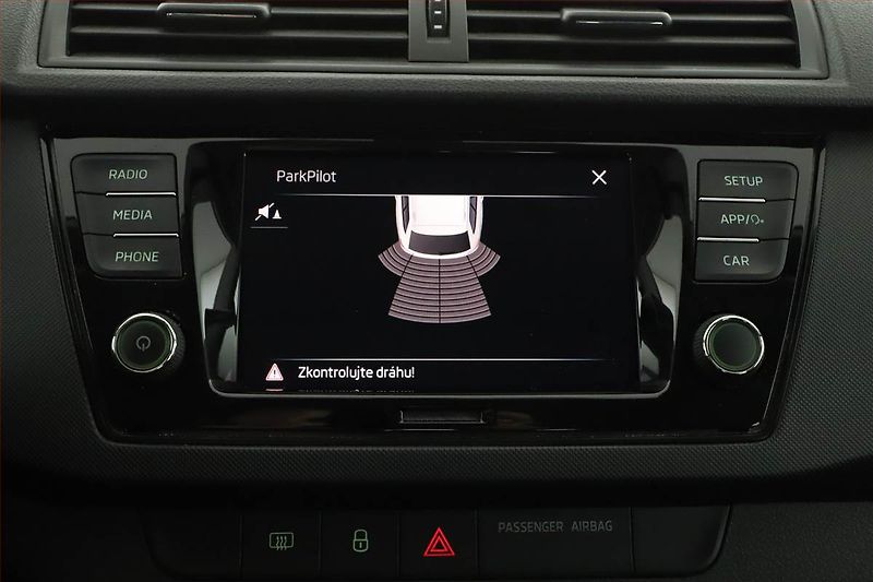 Škoda Fabia (2022) Ambition 1.0 TSI, ČR,1.maj - fotka 13 z 15