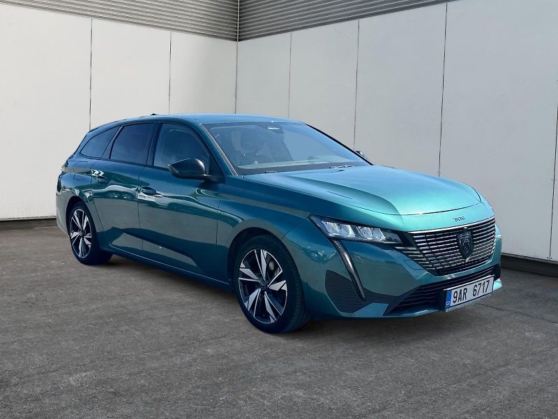 Peugeot 308 (2023) ALLURE 1.2PT 96kW CZ DPH  - fotka 3 z 11