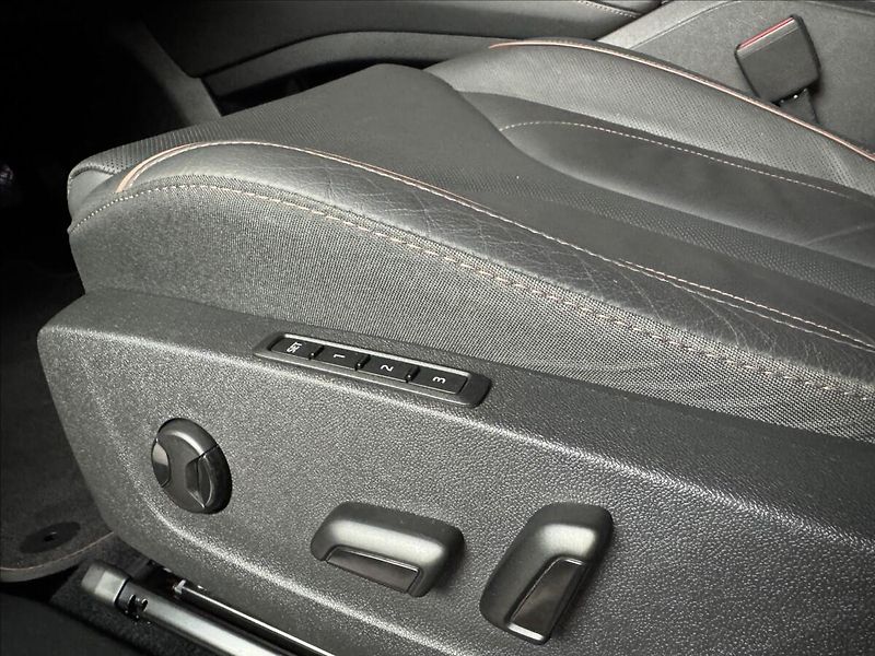 Škoda Enyaq 80 LED Matrix Assist Tepelko - fotka 23 z 49