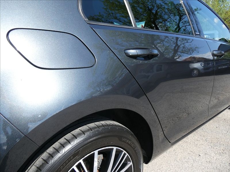 Volkswagen Golf 1,6 TDi 81kW DSG ALLSTAR,2xkol - fotka 13 z 50