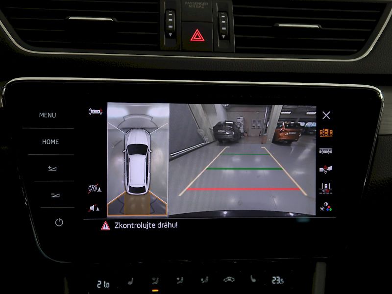 Škoda Superb (2023) STYLE PLUS 2.0TDI 147KW 4x4 DS - fotka 31 z 40