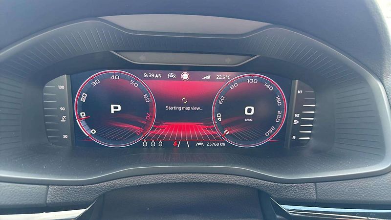 Škoda Karoq Sportline 1,5TSI 110kW DSG/P48 - fotka 18 z 24