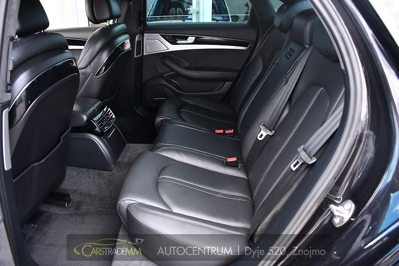 Audi A8 4.2TDi SOFT CLOSE - fotka 13 z 47