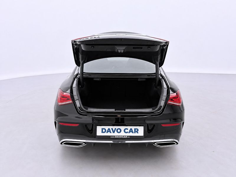 Mercedes-Benz CLA 1,3 200 120kW AMG-Line CZ 1.Ma - fotka 8 z 20