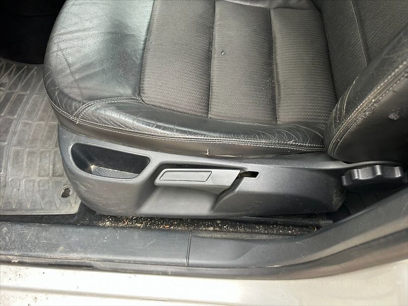 Škoda Octavia 2,0 TDI 103kW DSG - fotka 19 z 29