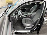Mercedes-Benz GLB 200D AMG LINE automat závěs  - náhled 13