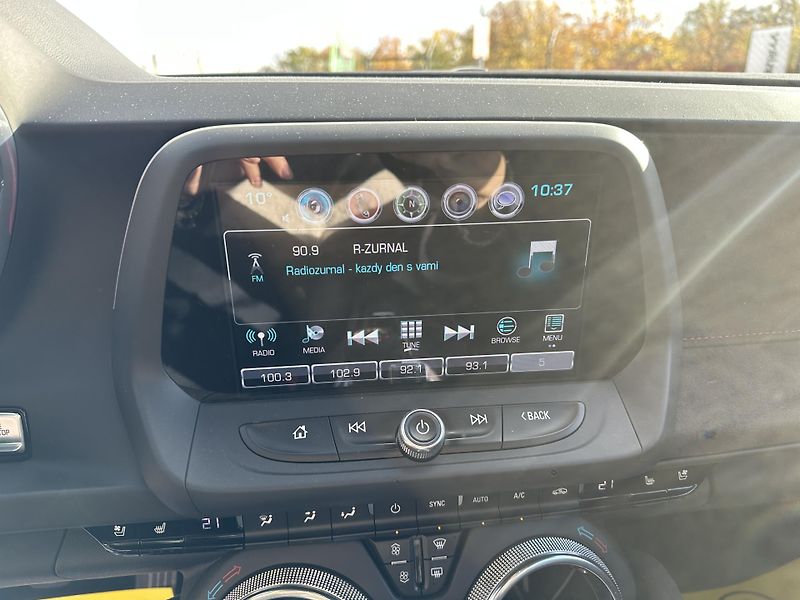 Chevrolet Camaro (2018) Chevrolet Camaro 2018 - fotka 15 z 17