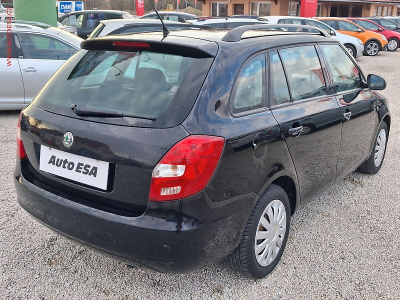 Škoda Fabia (2008) 1.2i, ČR, AC - fotka 4 z 13