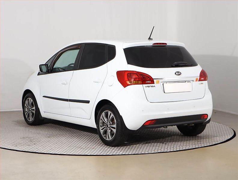 Kia Venga (2016) 1.4 CRDi, Tempomat - fotka 4 z 18