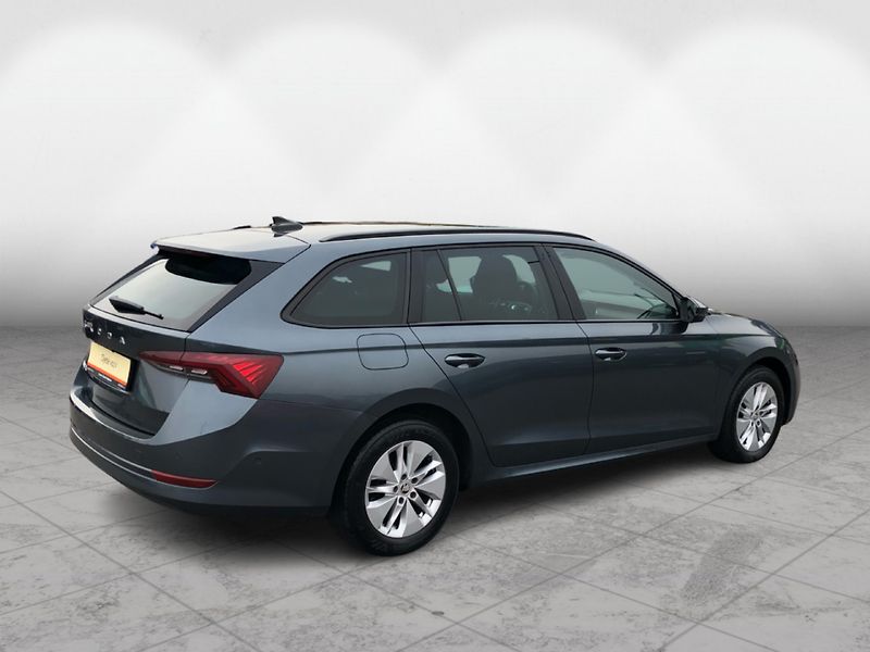 Škoda Octavia Combi 2.0 TDI STYLE  DSG 7° - fotka 2 z 29
