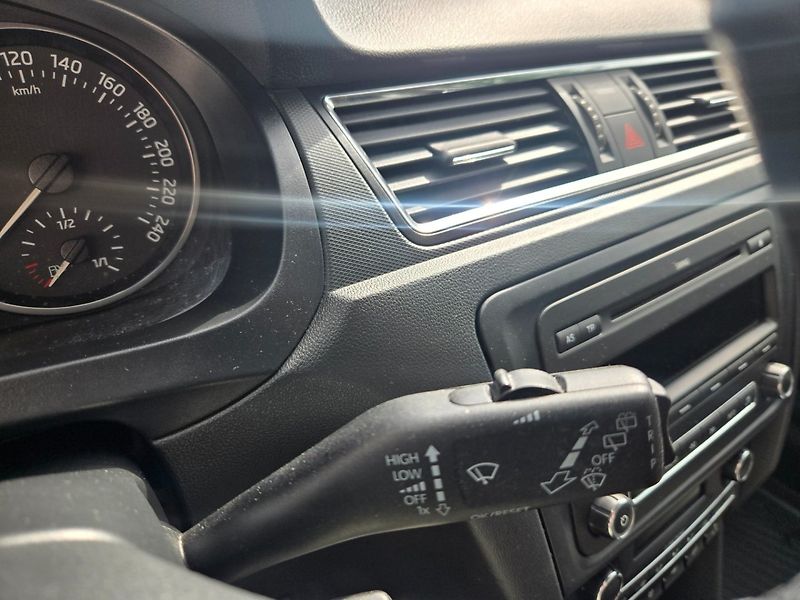 Škoda Rapid (2013) 1.2 TSI Serviska, TOP - fotka 10 z 29