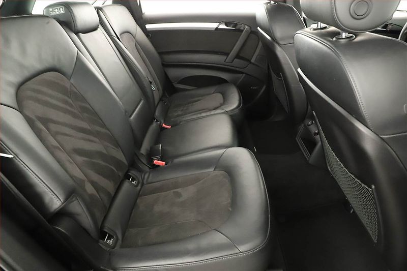Audi Q7 (2010) S-Line 3.0 TDI, 4X4, Automat - fotka 7 z 17