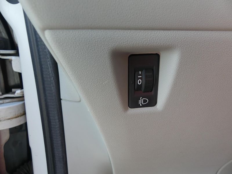 Citroën C3 Picasso (2014) 1,6 VTi automat - fotka 14 z 15