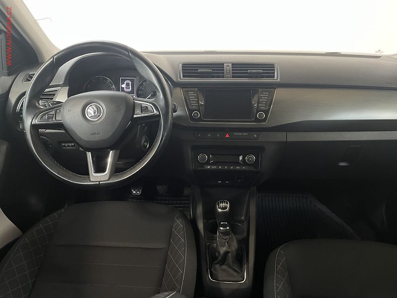Škoda Fabia (2015) 1.2 TSI, ČR, autoAC - fotka 8 z 14